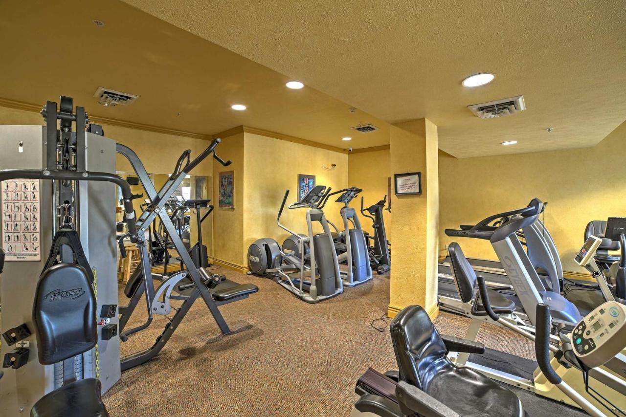 Branson Condo With Pool Access, Walk To Fishing Екстериор снимка